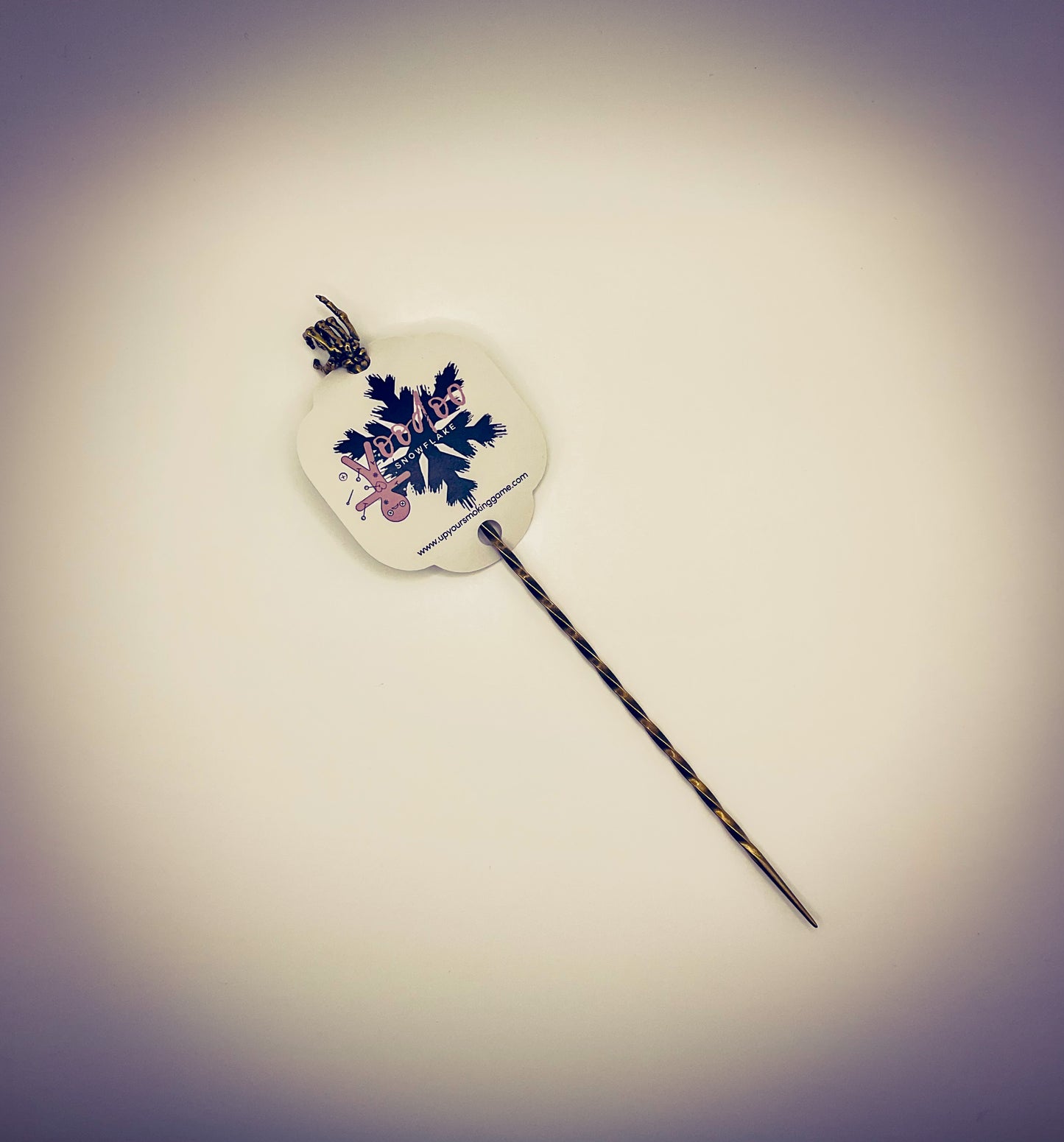 Long Claw Cigarette Holder 7”