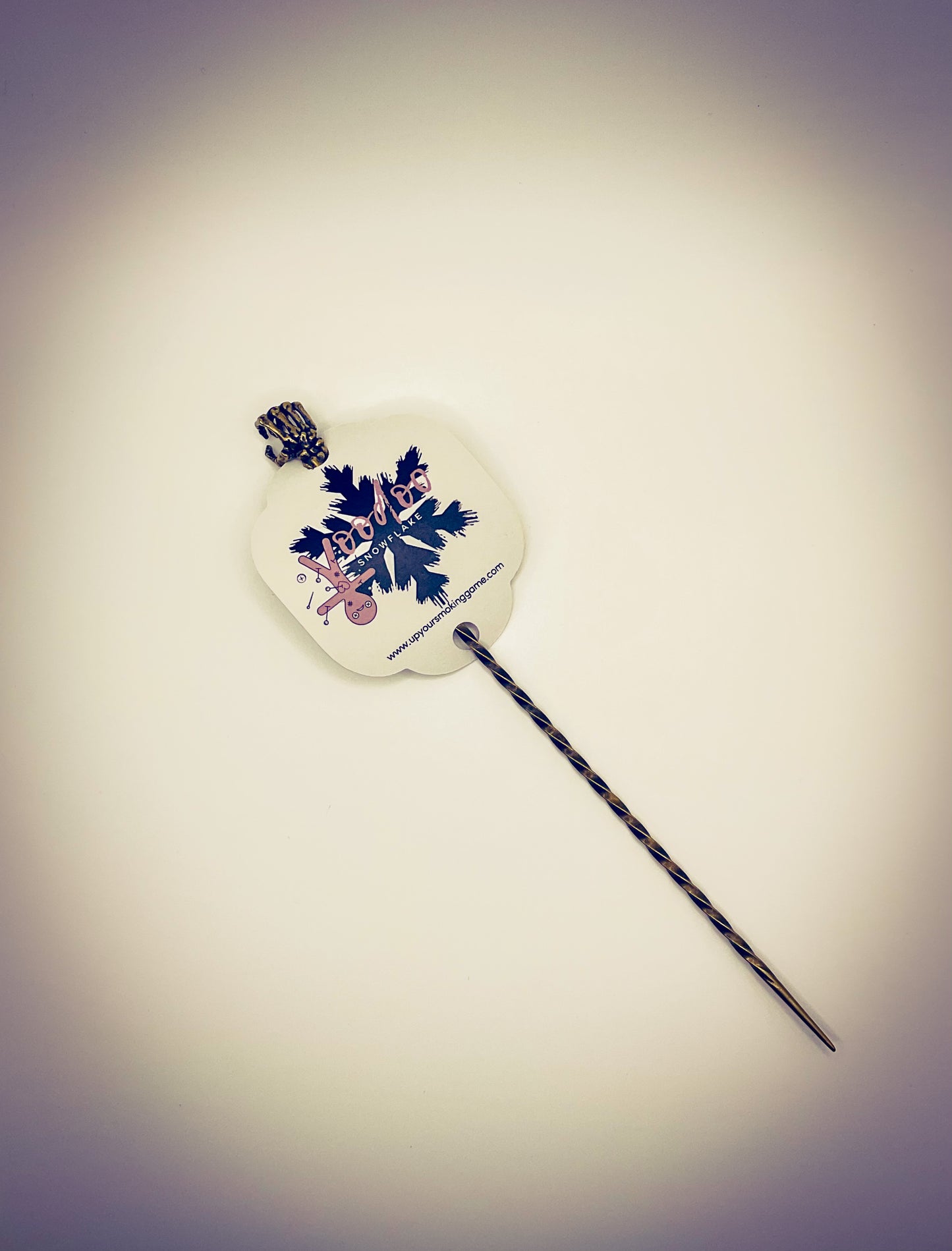 Long Claw Cigarette Holder 7”
