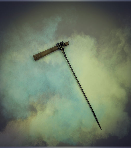 Long Claw Cigarette Holder 7”